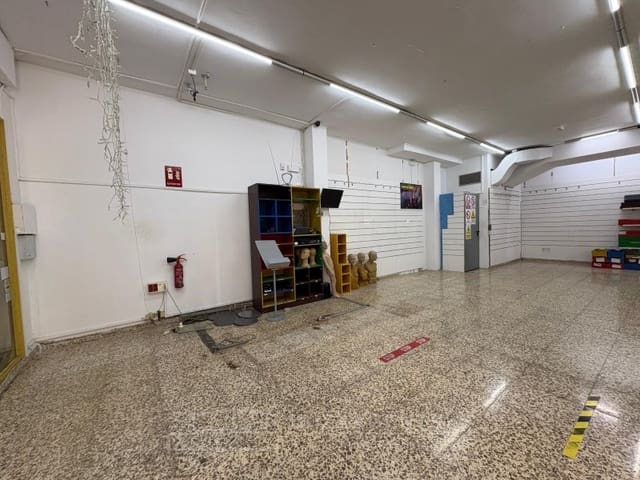 Commercieel te koop in Ibiza dorp - € 1.335.000 (Ref: 9128581)