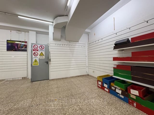 Commercieel te koop in Ibiza dorp - € 1.335.000 (Ref: 9128581)