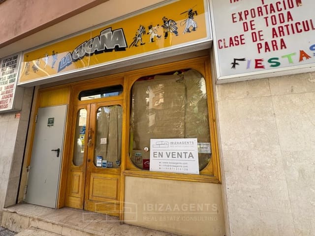 Erhverv til salg i Ibiza by - € 1.335.000 (Ref: 9128581)