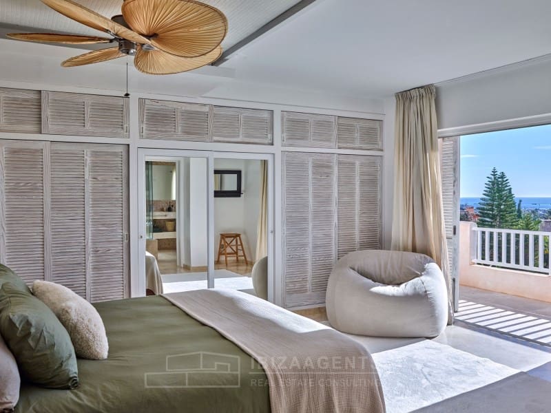 7 chambre Villa/Maison à vendre à Sant Jordi de Ses Salines avec piscine - 4 150 000 € (Ref: 9173487)