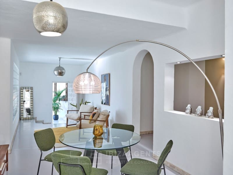 7 chambre Villa/Maison à vendre à Sant Jordi de Ses Salines avec piscine - 4 150 000 € (Ref: 9173487)