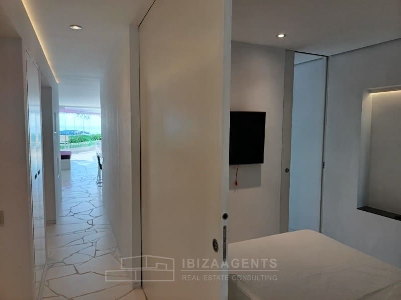 2 bedroom Apartment for sale in Ibiza / Eivissa town - € 1,200,000 (Ref: 9282440)