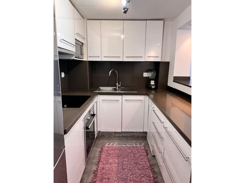 2 soverom Leilighet til leie i Ibiza by - € 2 850 (Ref: 9338662)