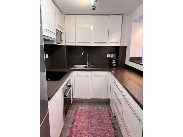 2 slaapkamer Appartement te huur in Ibiza dorp - € 2.850 (Ref: 9338662)