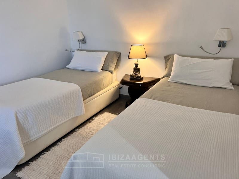 2 soverom Leilighet til leie i Ibiza by - € 2 850 (Ref: 9338662)