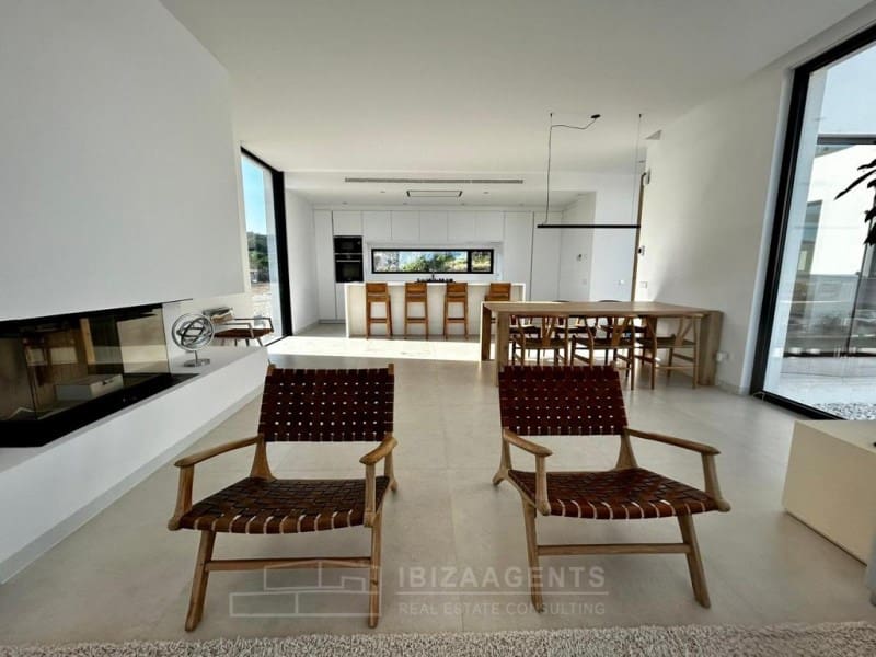 6 slaapkamer Villa te huur in Sant Joan de Labritja met zwembad - € 12.000 (Ref: 9375356)