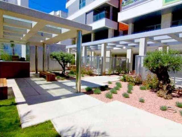 2 slaapkamer Appartement te koop in Ibiza dorp - € 720.000 (Ref: 9396566)