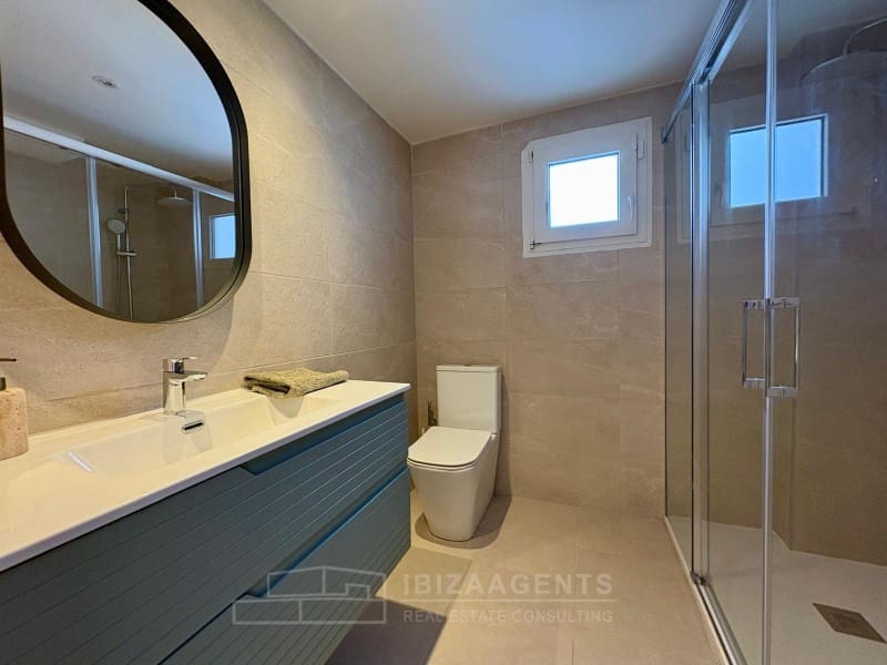 3 bedroom Apartment for rent in Ibiza / Eivissa town - € 3,500 (Ref: 9565272)