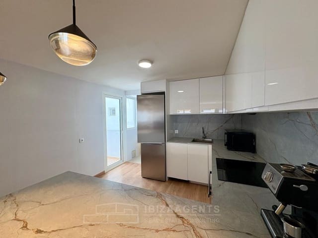 3 bedroom Apartment for rent in Ibiza / Eivissa town - € 3,500 (Ref: 9565272)