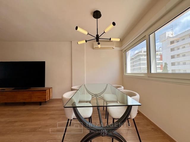 3 bedroom Apartment for rent in Ibiza / Eivissa town - € 3,500 (Ref: 9565272)