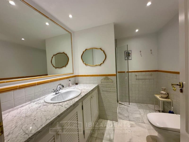 4 Zimmer Apartment zu verkaufen in Ibiza / Eivissa Stadt mit Pool Garage - 2.700.000 € (Ref: 9701504)