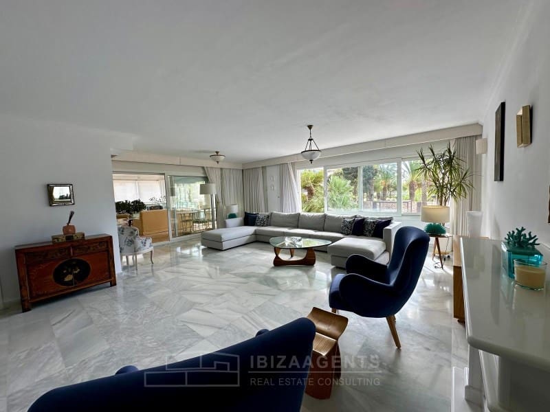 4 Zimmer Apartment zu verkaufen in Ibiza / Eivissa Stadt mit Pool Garage - 2.700.000 € (Ref: 9701504)