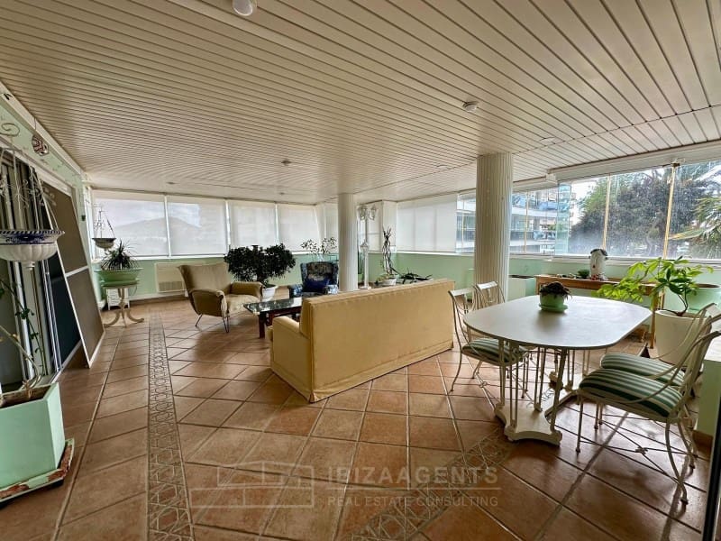 4 Zimmer Apartment zu verkaufen in Ibiza / Eivissa Stadt mit Pool Garage - 2.700.000 € (Ref: 9701504)