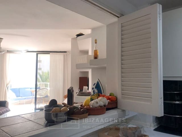 3 bedroom Apartment for sale in Ibiza / Eivissa town - € 790,000 (Ref: 9701507)