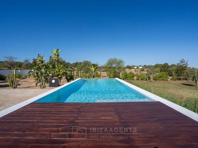 4 soveværelse Villa til leje i Sant Antoni de Portmany med swimmingpool - € 12.000 (Ref: 9758810)