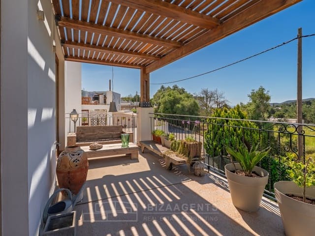 3 soverom Leilighet til salgs i Sant Rafael de Sa Creu, Sant Antoni de Portmany - € 830 000 (Ref: 9761872)