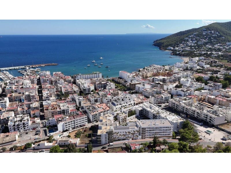 2 soverom Leilighet til salgs i Santa Eulalia / Santa Eularia - € 585 000 (Ref: 9761873)