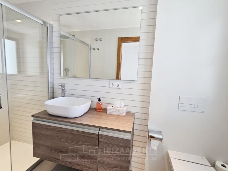 5 slaapkamer Villa te koop in Santa Eulalia / Santa Eularia met zwembad - € 2.700.000 (Ref: 9762007)