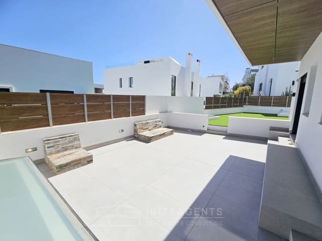 5 slaapkamer Villa te koop in Santa Eulalia / Santa Eularia met zwembad - € 2.470.000 (Ref: 9762007)