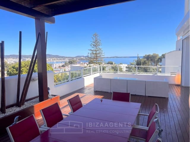 4 Zimmer Villa zu verkaufen in La Siesta, Santa Eulalia / Santa Eularia mit Pool Garage - 3.980.000 € (Ref: 9824914)