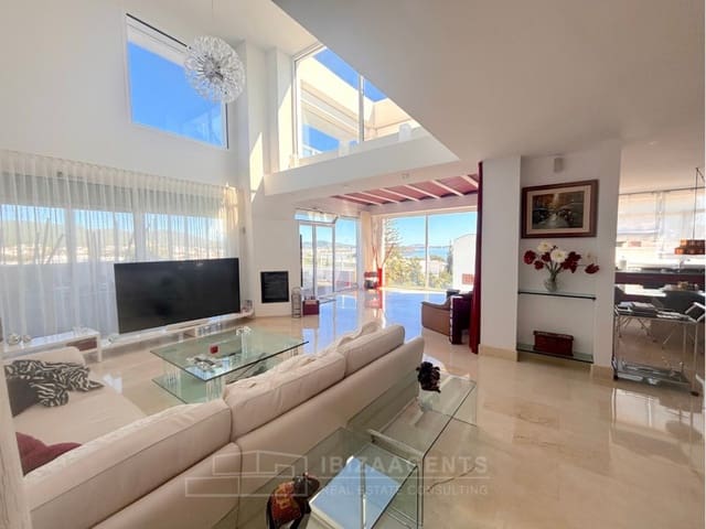 4 Zimmer Villa zu verkaufen in La Siesta, Santa Eulalia / Santa Eularia mit Pool Garage - 3.980.000 € (Ref: 9824914)