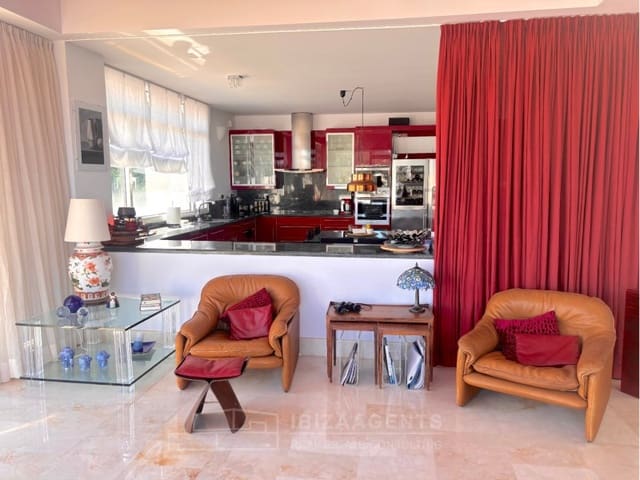 4 Zimmer Villa zu verkaufen in La Siesta, Santa Eulalia / Santa Eularia mit Pool Garage - 3.980.000 € (Ref: 9824914)