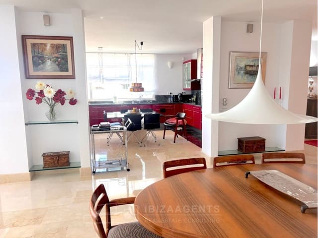 4 Zimmer Villa zu verkaufen in La Siesta, Santa Eulalia / Santa Eularia mit Pool Garage - 3.980.000 € (Ref: 9824914)