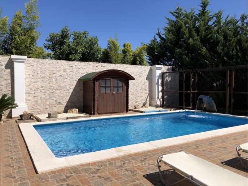 4 Zimmer Villa zu verkaufen in La Siesta mit Pool Garage - 3.980.000 € (Ref: 9824914)