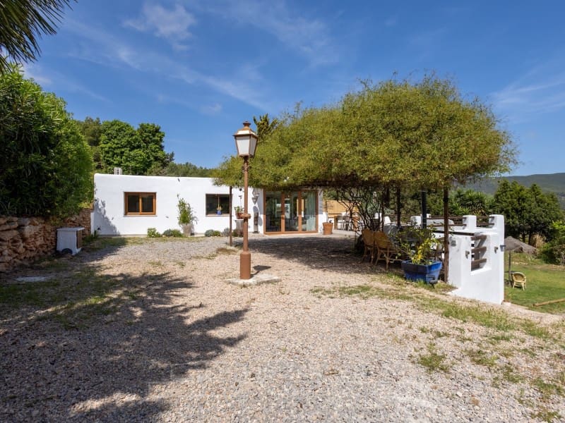 4 soveværelse Finca/Landehus til salg i Sant Carles de Peralta - € 2.950.000 (Ref: 9824915)