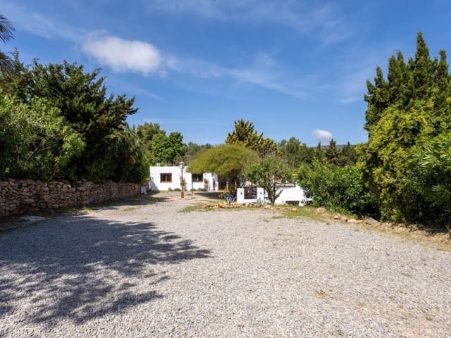 4 soveværelse Finca/Landehus til salg i Sant Carles de Peralta, Santa Eulalia / Santa Eularia - € 2.950.000 (Ref: 9824915)