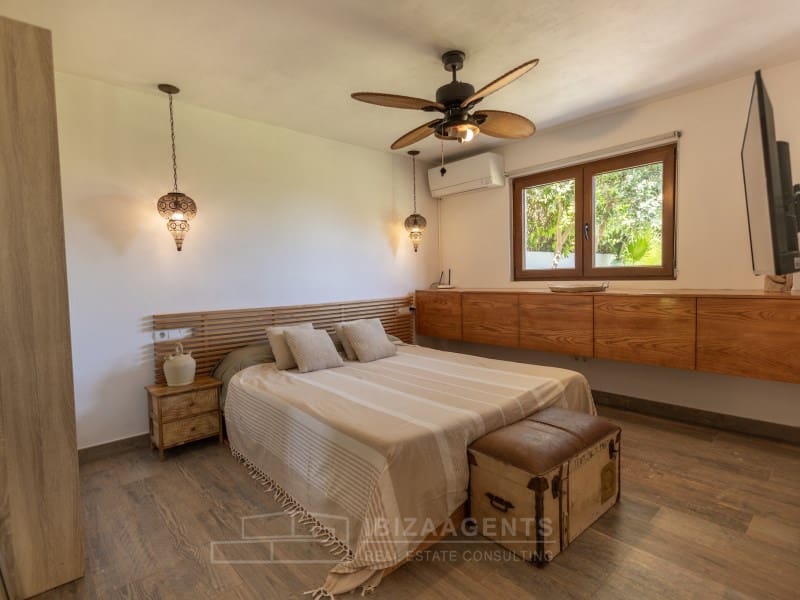 4 soveværelse Finca/Landehus til salg i Sant Carles de Peralta - € 2.950.000 (Ref: 9824915)