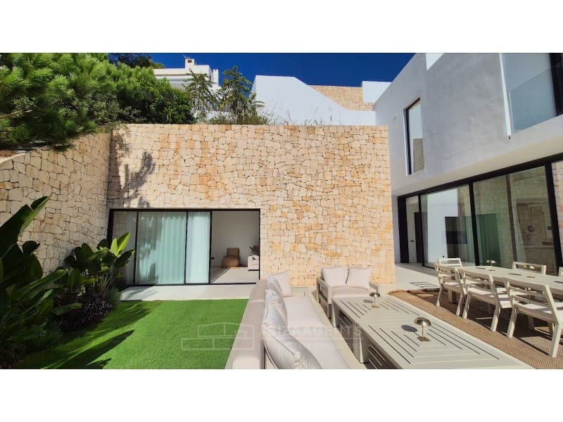 7 Zimmer Villa zu verkaufen in Santa Eulalia / Santa Eularia - 7.800.000 € (Ref: 9868466)