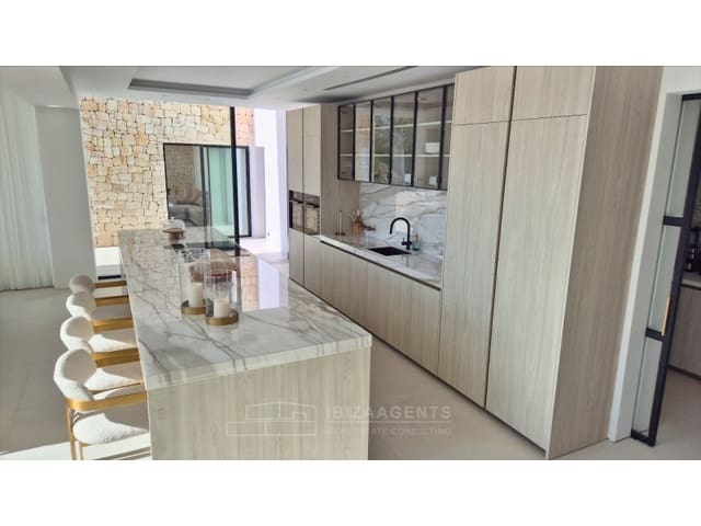 7 Zimmer Villa zu verkaufen in Santa Eulalia / Santa Eularia - 7.800.000 € (Ref: 9868466)