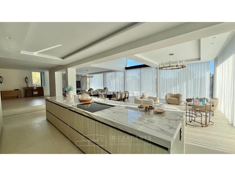 7 Zimmer Villa zu verkaufen in Santa Eulalia / Santa Eularia - 7.800.000 € (Ref: 9868466)