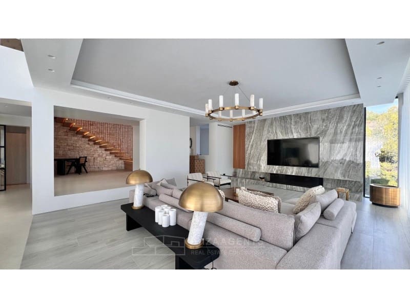 7 Zimmer Villa zu verkaufen in Santa Eulalia / Santa Eularia - 7.800.000 € (Ref: 9868466)