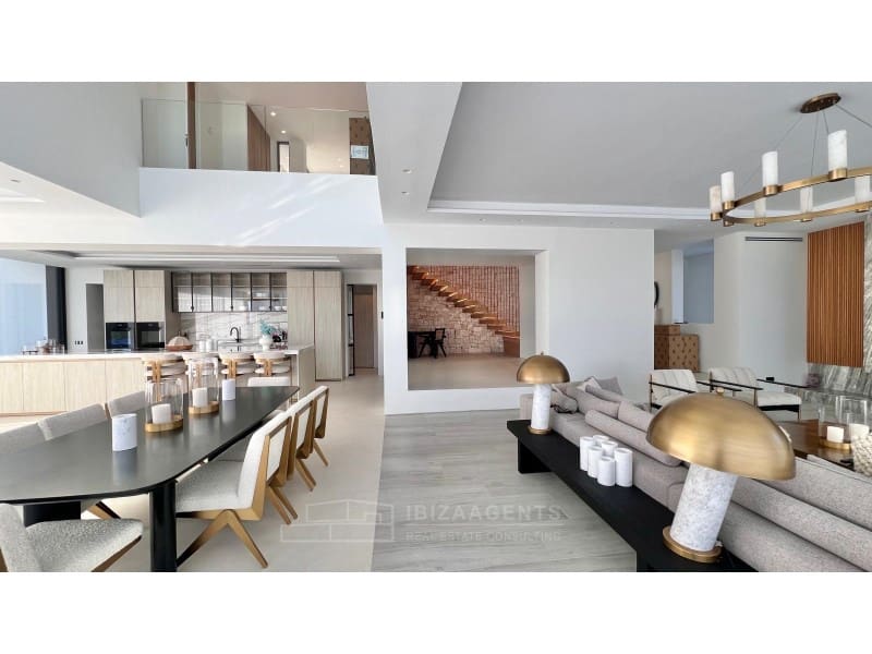 7 Zimmer Villa zu verkaufen in Santa Eulalia / Santa Eularia - 7.800.000 € (Ref: 9868466)