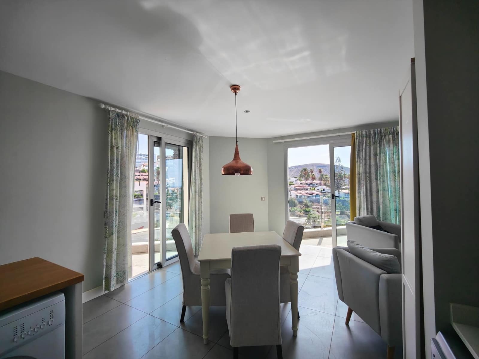 Appartement de 2 chambres à louer à Arguineguin avec piscine - 1 600 € (Ref: 10022053)