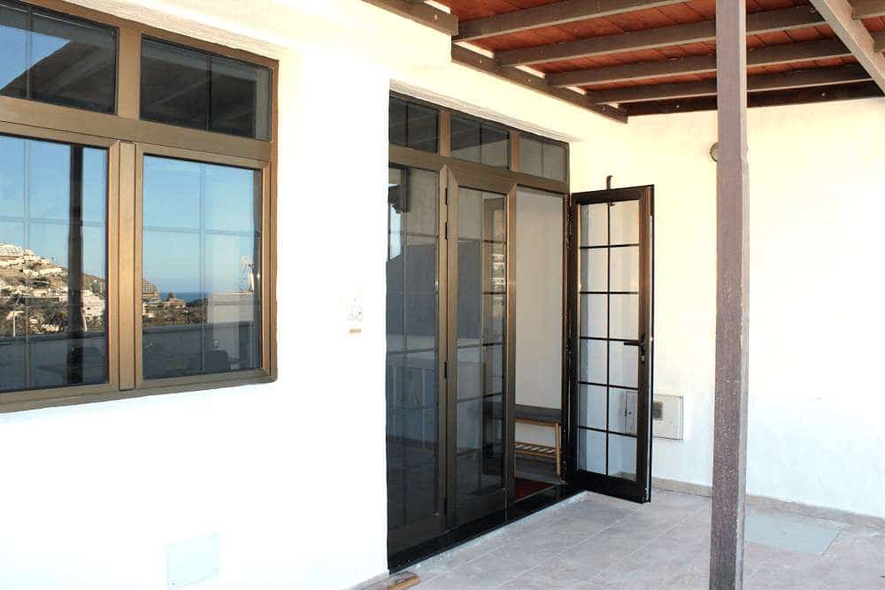 2 bedroom Townhouse for rent in Puerto Rico with pool garage - € 1,300 (Ref: 10044561)