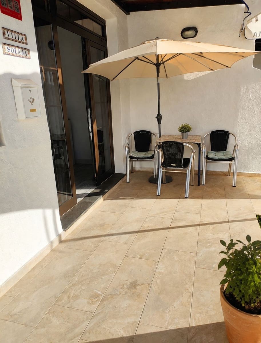2 bedroom Townhouse for rent in Puerto Rico with pool garage - € 1,300 (Ref: 10044561)