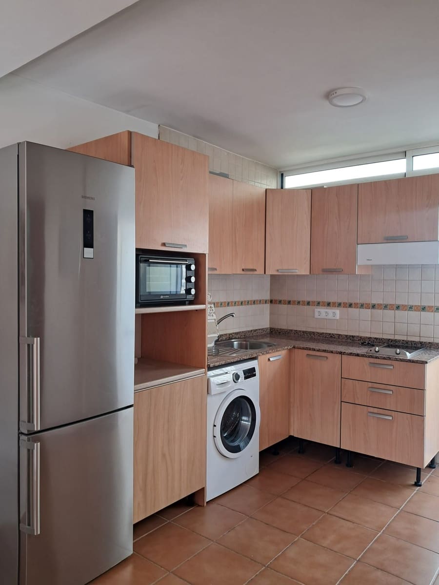 2 Zimmer Haus zu vermieten in Puerto Rico mit Pool Garage - 1.200 € (Ref: 10101587)