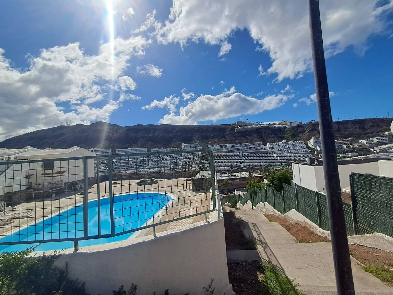 2 Zimmer Haus zu vermieten in Puerto Rico mit Pool Garage - 1.200 € (Ref: 10101587)