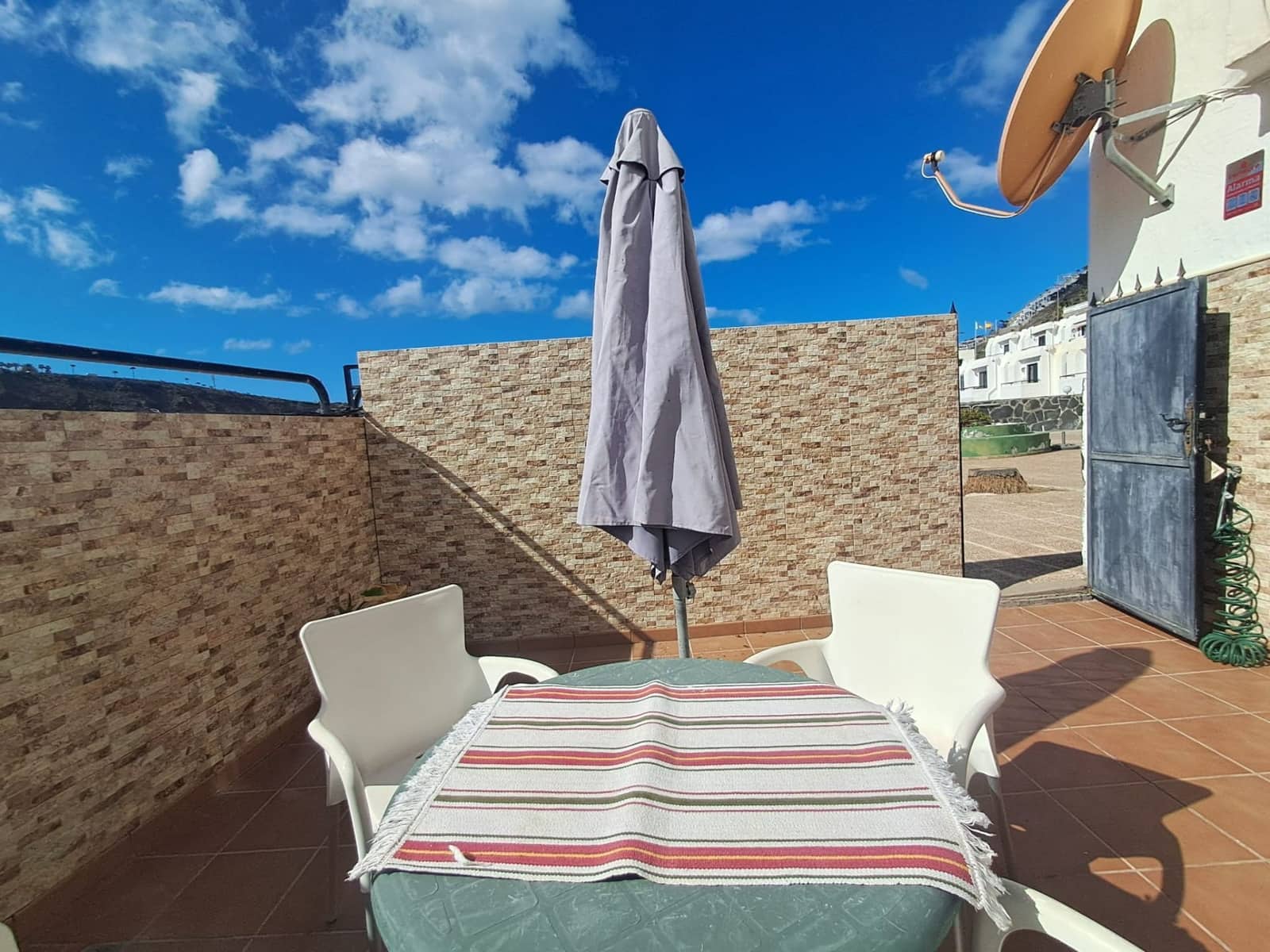 2 Zimmer Haus zu vermieten in Puerto Rico mit Pool Garage - 1.200 € (Ref: 10101587)