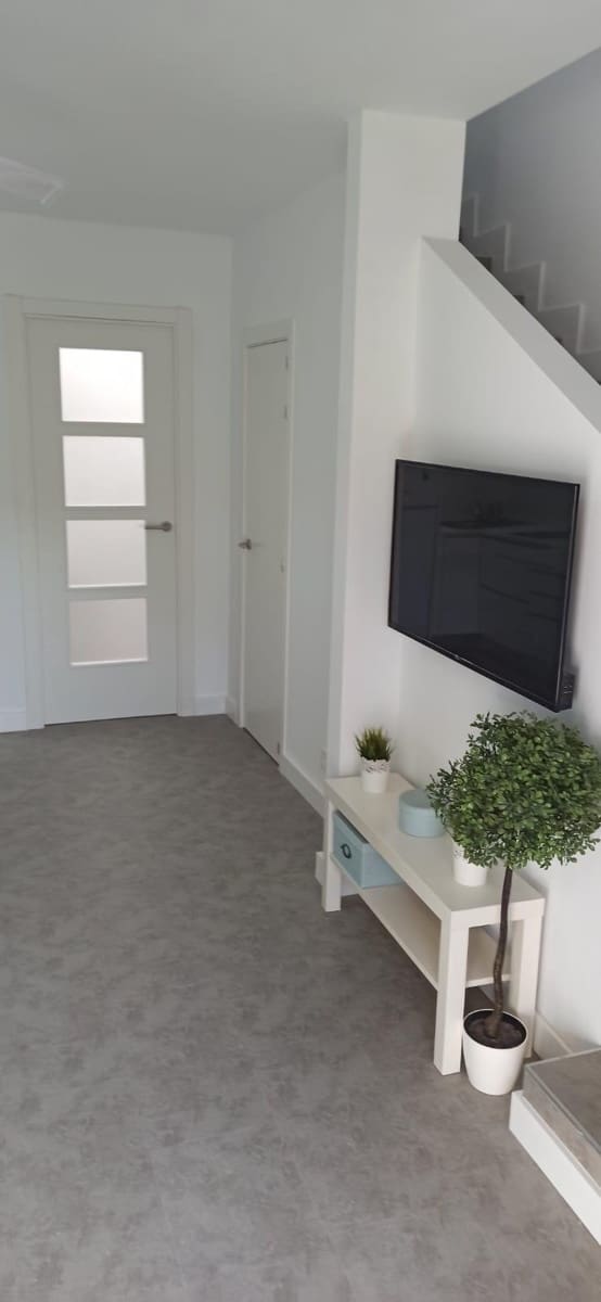 1 bedroom Bungalow for rent in Sonneland with pool - € 900 (Ref: 10101588)