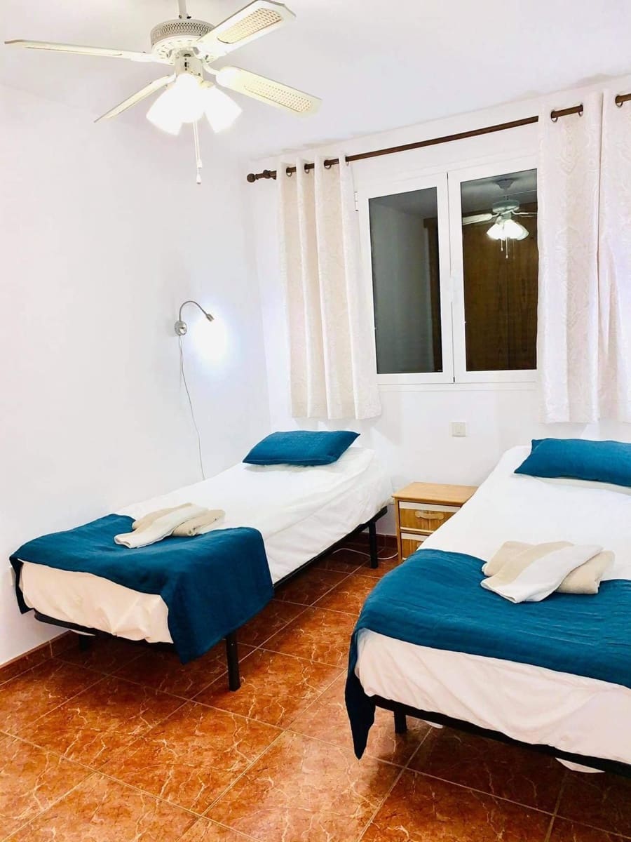 1 makuuhuone Huoneisto vuokrattavana paikassa Mogan mukana uima-altaan - 900 € (Ref: 10123487)