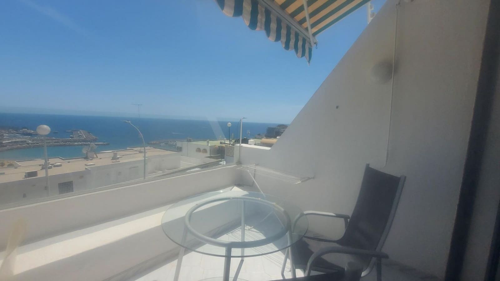 1 soverom Leilighet til leie i Puerto Rico med svømmebasseng - € 1 300 (Ref: 3748171)