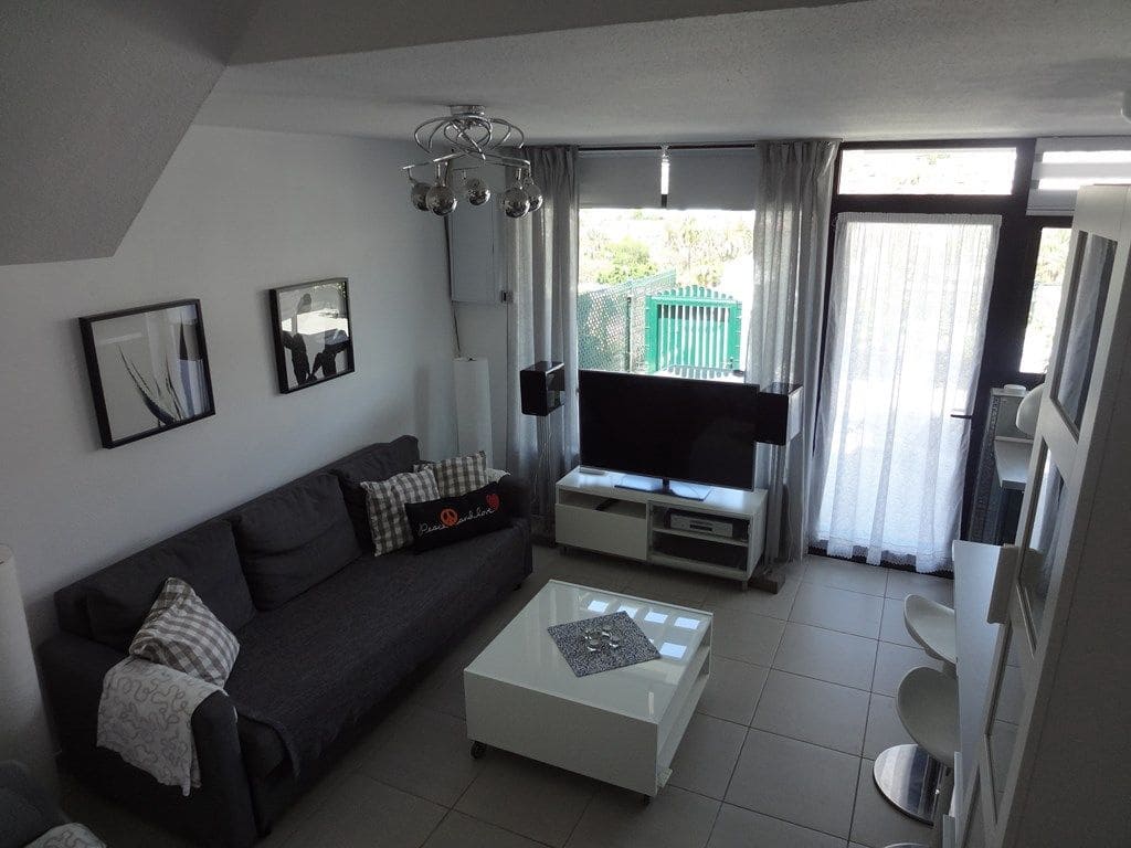 2 Zimmer Haus zu vermieten in Puerto Rico mit Pool Garage - 1.350 € (Ref: 3962168)