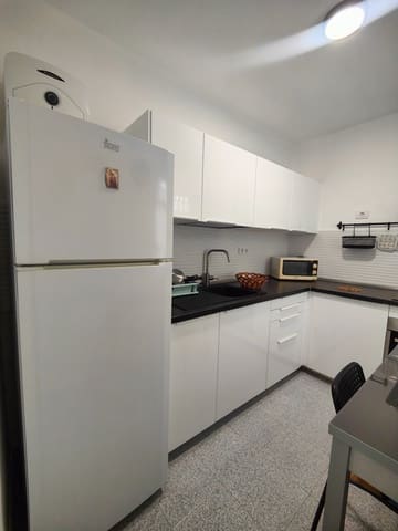 Piso de 2 habitaciones en Arguineguín, Mogán en alquiler - 900 € (Ref: 5613727)