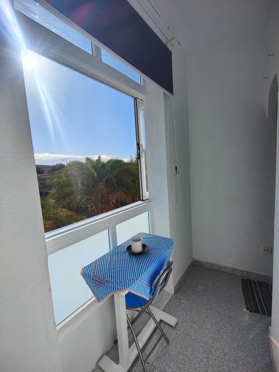 2 bedroom Flat for rent in Arguineguin - € 900 (Ref: 5613727)