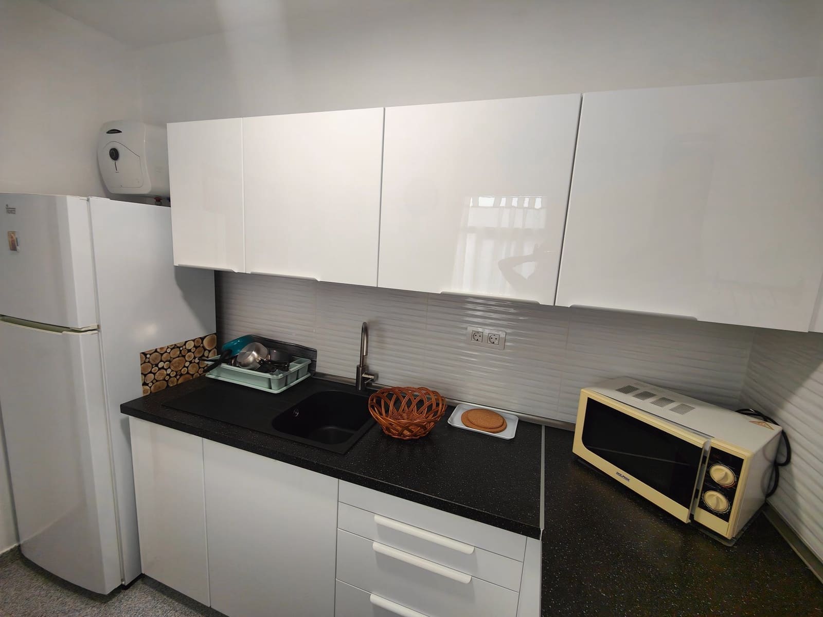 2 bedroom Flat for rent in Arguineguin - € 900 (Ref: 5613727)