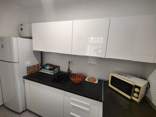 Piso de 2 habitaciones en Arguineguín, Mogán en alquiler - 900 € (Ref: 5613727)